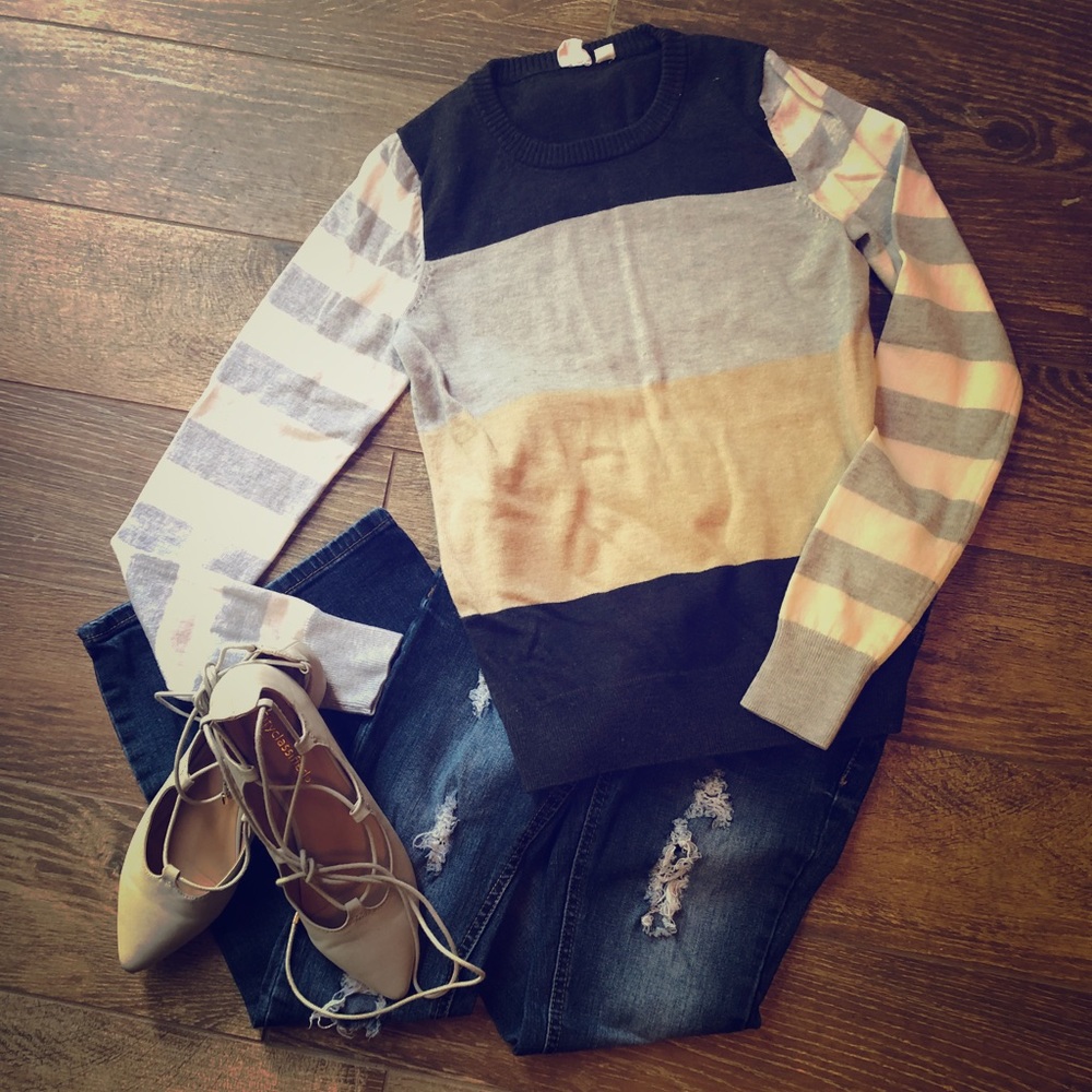 Gap XS Sweater